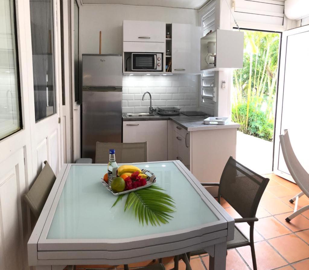 Appartement Rez-De-Chaussee De Villa A 1 Minute De La Plage 생프랑수아 외부 사진